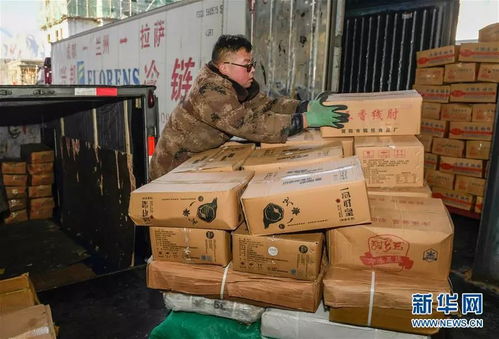 雪域高原的节庆序曲 拉萨商超积极备货迎双节